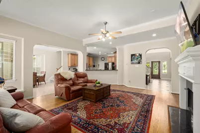 8961 Fallsbrook Court, Conroe, TX 77302 - Photo 8