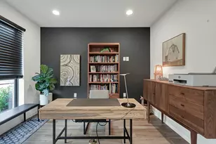 647 Sand Branch Dr, Conroe, TX 77304 - Photo 4