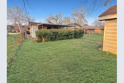 409 Midway Drive, Baytown, TX 77521 - Photo 28