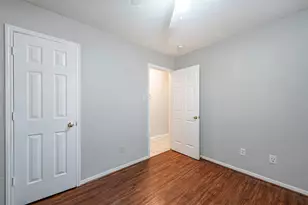 15226 Wyndham Trl, Houston, TX 77083 - Photo 16