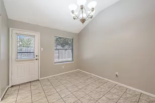 15226 Wyndham Trl, Houston, TX 77083 - Photo 10