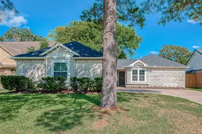 416 Heatherwood Court, League City, TX 77573 - Photo 4
