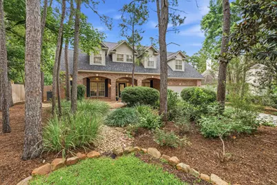 130 E Fairbranch Circle, The Woodlands, TX 77382 - Photo 4