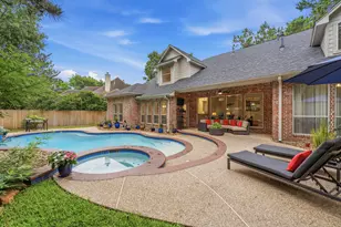 130 E Fairbranch Cir, The Woodlands, TX 77382 - Photo 42
