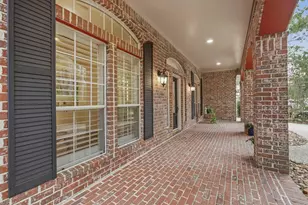 130 E Fairbranch Cir, The Woodlands, TX 77382 - Photo 6