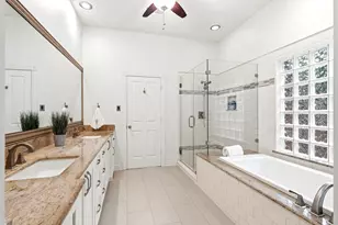 130 E Fairbranch Cir, The Woodlands, TX 77382 - Photo 28