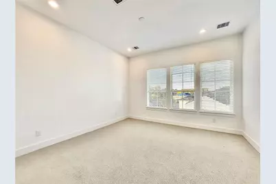 7711 Westside Villas Lane, Houston, TX 77055 - Photo 26