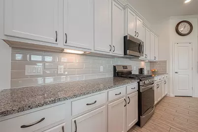 4417 Camden Lake Lane, Rosharon, TX 77583 - Photo 18