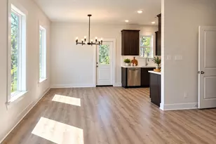 111 Sharon Ln, Livingston, TX 77351 - Photo 6