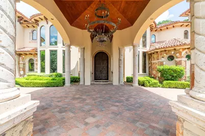 66 Hallbrook Way, The Woodlands, TX 77389 - Photo 10
