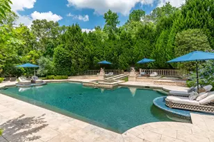 66 Hallbrook Way, The Woodlands, TX 77389 - Photo 8