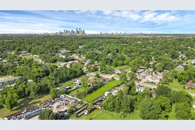 4612 Pickfair Street, Houston, TX 77026 - Photo 12