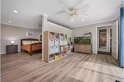 906 Walnut Bend Lane, Houston, TX 77042 - Photo 14