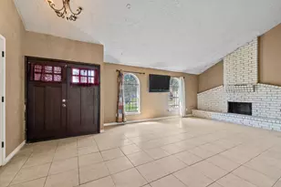 12731 Fern Forest Dr, Houston, TX 77044 - Photo 2