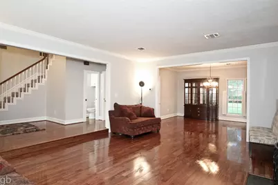 2918 Deer Creek Drive, Sugar Land, TX 77478 - Photo 6
