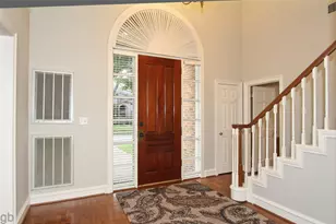 2918 Deer Creek Dr, Sugar Land, TX 77478 - Photo 28