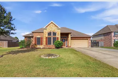 4115 Broadmoor Drive, Mont Belvieu, TX 77523 - Photo 4
