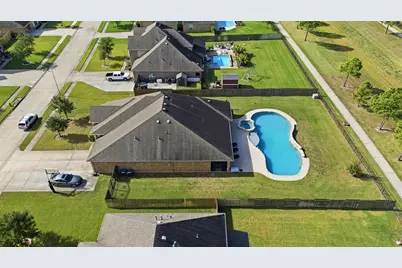 4115 Broadmoor Drive, Mont Belvieu, TX 77523 - Photo 38