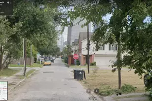 1513 Ruthven St, Houston, TX 77019 - Photo 2