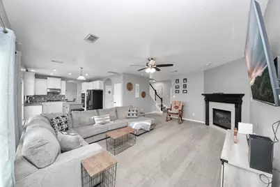 2014 Orchard Spring Drive, Pearland, TX 77581 - Photo 4