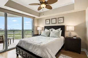 801 E Beach Dr, Galveston, TX 77550 - Photo 10