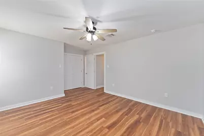 8617 Clarington Street, Houston, TX 77016 - Photo 14