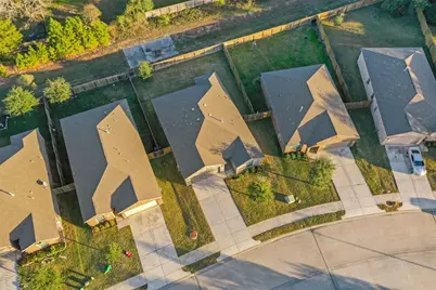 8985 Oval Glass Street, Conroe, TX 77304 - Photo 30