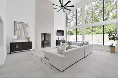 35 Fernglen Drive, The Woodlands, TX 77380 - Photo 6