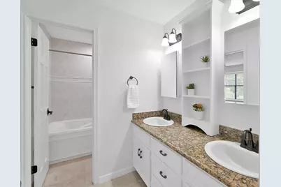 35 Fernglen Drive, The Woodlands, TX 77380 - Photo 28