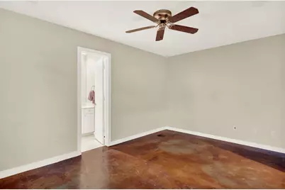 2005 Mason Street, Houston, TX 77006 - Photo 6