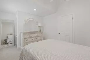 9400 Doliver Dr, Houston, TX 77063 - Photo 16