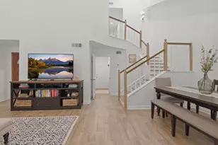 9400 Doliver Dr, Houston, TX 77063 - Photo 10