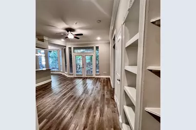 5353 Memorial Drive #3009, Houston, TX 77007 - Photo 4
