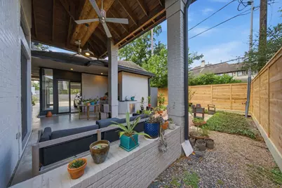1601 Pine Chase Drive, Houston, TX 77055 - Photo 38