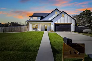 162 Legend Ln, Livingston, TX 77351 - Photo 1