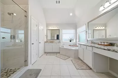 4011 Centre Glen Drive, Houston, TX 77043 - Photo 12