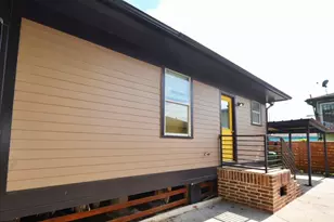 1127 Hammock St, Houston, TX 77009 - Photo 10