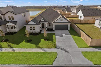 3222 Emerald Hills Drive, Angleton, TX 77515 - Photo 8