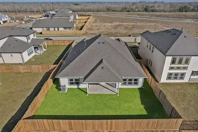 3222 Emerald Hills Drive, Angleton, TX 77515 - Photo 28
