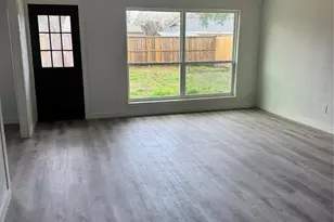 13722 New Village Ln, Sugar Land, TX 77498 - Photo 6