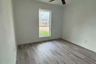 13722 New Village Ln, Sugar Land, TX 77498 - Photo 16