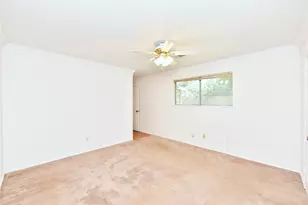 9226 Theysen Dr, Houston, TX 77080 - Photo 12