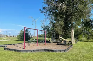 4727 Bay Vista Dr, Baytown, TX 77523 - Photo 24