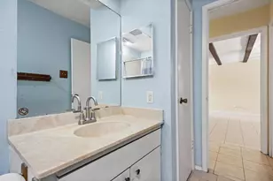 9718 Shady Tree Ln, Houston, TX 77086 - Photo 22