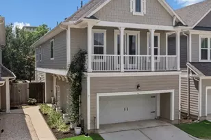 7 Thorpe Ln, Spring, TX 77389 - Photo 2