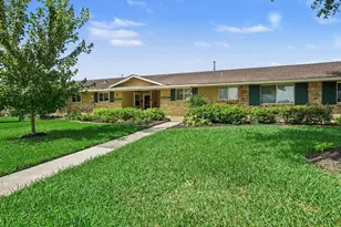 16506 Diana Ln, Houston, TX 77062 - Photo 2