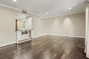 16506 Diana Ln, Houston, TX 77062 - Photo 4