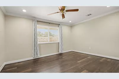 16506 Diana Lane, Houston, TX 77062 - Photo 10