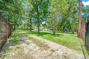25979 Shade Tree Ln, Splendora, TX 77372 - Photo 4