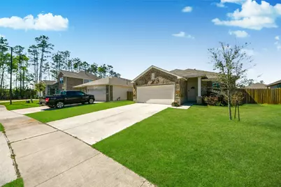 20043 Poppy Hills Ln, Cleveland, TX 77327 - Photo 6